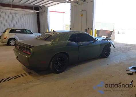2018 Dodge Challenger R/T 392 z USA, uszkodzony, nr VIN 2C3CDZFJ4JH171583